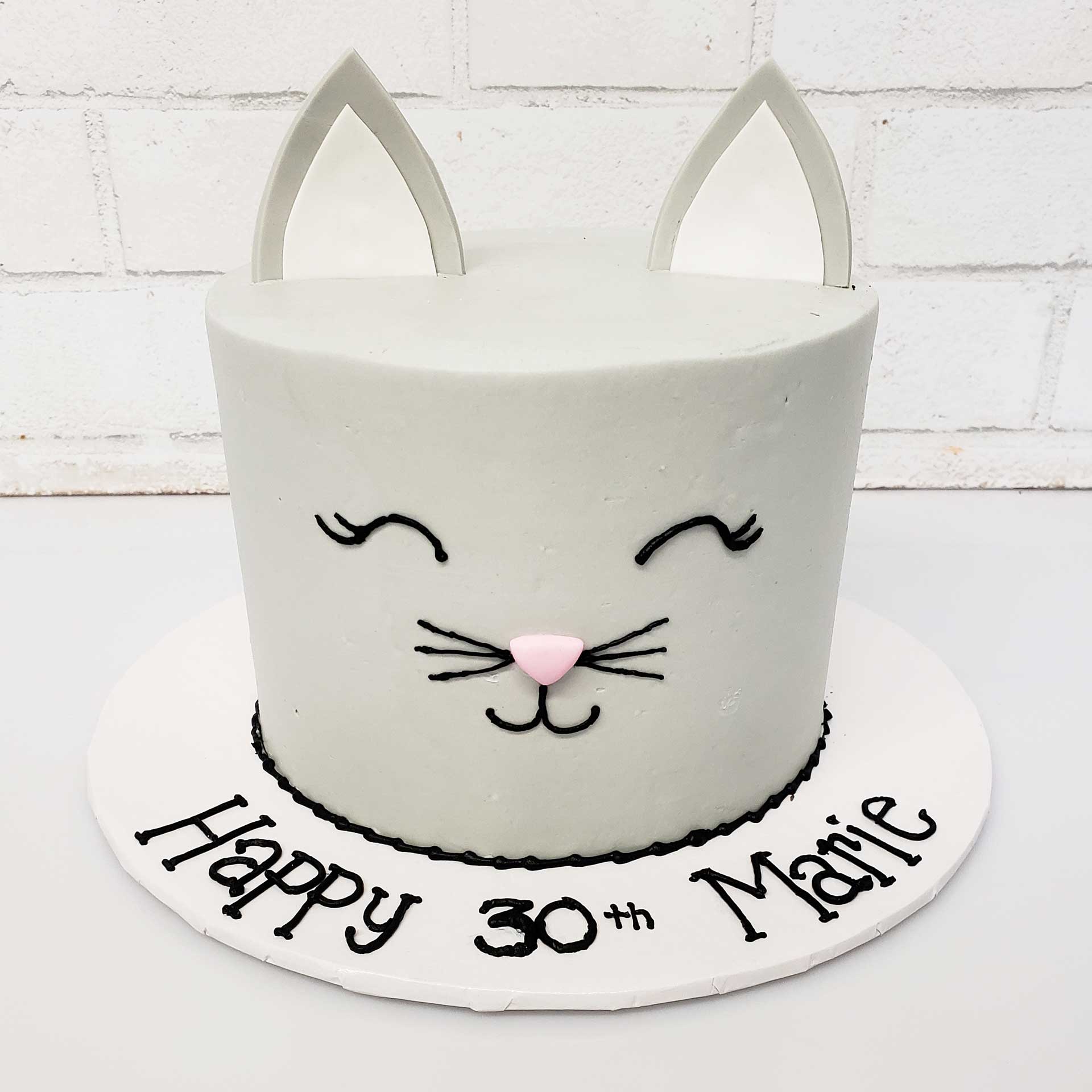 Kitty Cat 1st Birthday and matching cupcakes | Cat cake, Birthday cake for  cat, Birthday cake girls