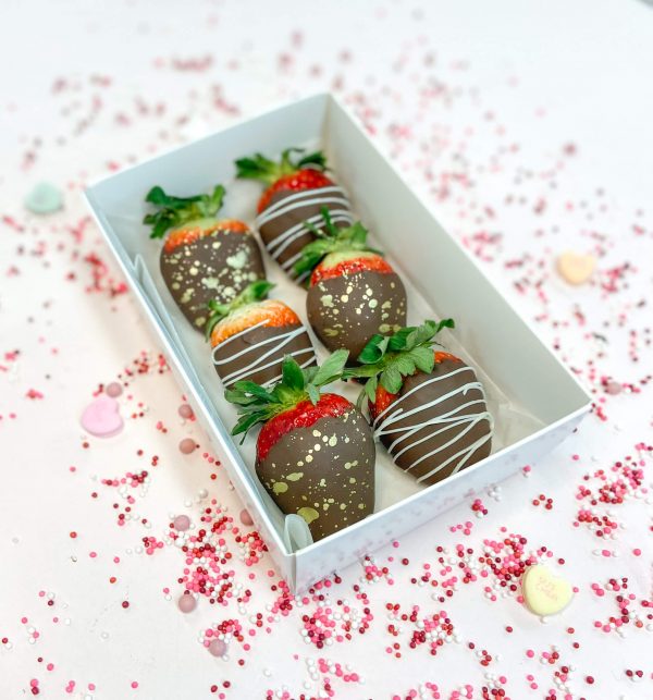 Chocolate Dipped Strawberries