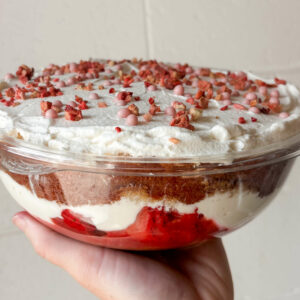 Strawberry Scoop Cake